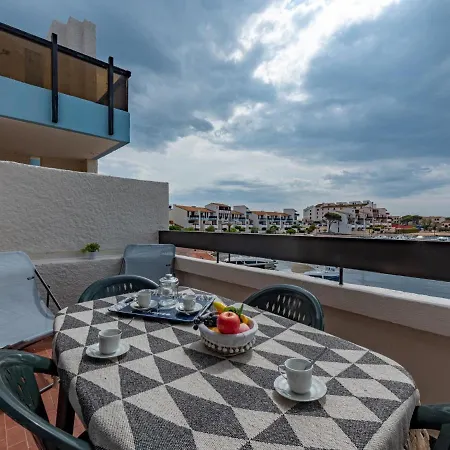 Apartment Palmyra By Interhome