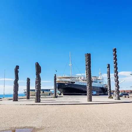Palmyra By Interhome شقة Le Barcarès